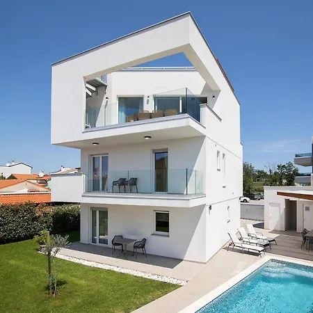 Fior Di Sale Tina With Sea View Villa Medulin