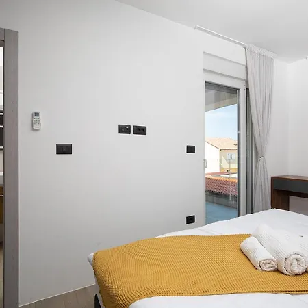 Fior Di Sale Tina With Sea View Villa