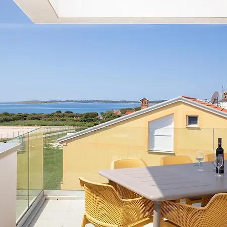 Villa Fior Di Sale Tina With Sea View Medulin