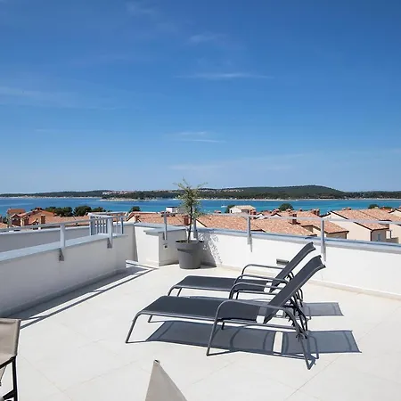 Fior Di Sale Tina With Sea View Villa Medulin